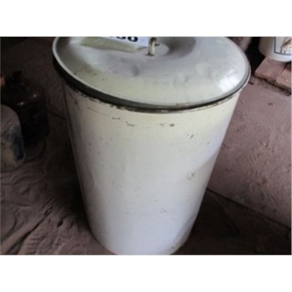 COLLECTIBLE METAL FLOUR BIN C/W LID