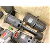 Image 4 : Lot of (9) Gusher Coolant Pumps
