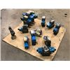Image 3 : LOT OF VICKERS VALVES *PART #'S PICTURED*