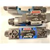 Image 8 : Lot of (24) Rexroth Directional Control Valves