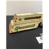 Image 4 : Vintage Wyandotte Automobile Transport, Wayntotte Toys Truck. Nice Graphics