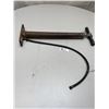 Image 2 : Vintage In Good Working Bicycle Tire Pump