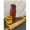 Image 2 : Nice Vintage Shelf Lot of Home Décor