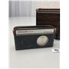 Image 2 : 2 Vintage Transistor Radios