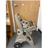 Image 2 : Exterior Garden Hose Holder