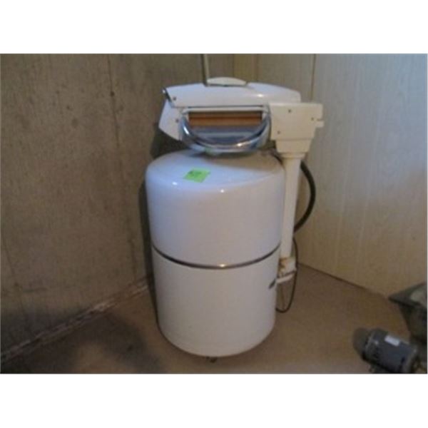 ZENITH ELECTRIC WRINGER WASHER