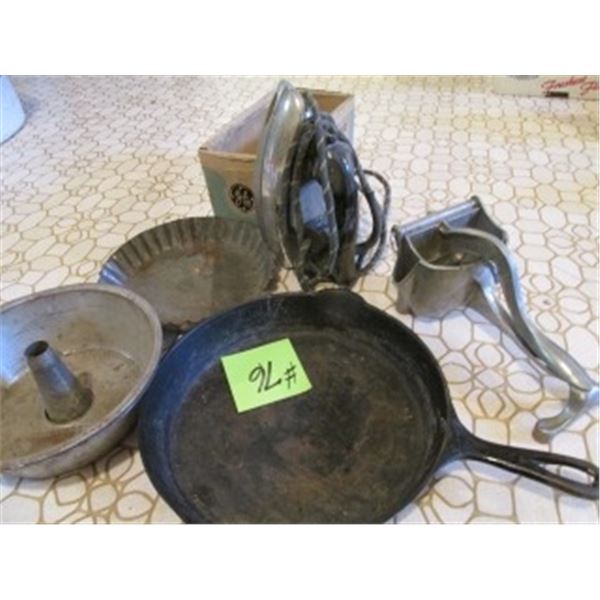 CAST IRON FRY PAN, ELECTRIC IRON, LEMON JUICER FOR MAKING MARGARITAS, BAKING PANS