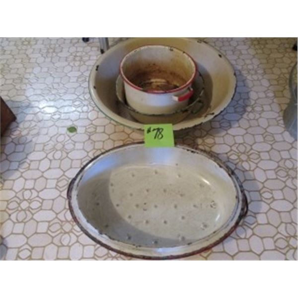 ENAMELWARE INCLUDING ROASTER, WASH PANS, AND BOWL
