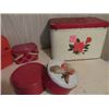 Image 2 : METAL TINS, METAL BREADBOX, METAL CANNISTER, PLASTIC LUNCH BOX