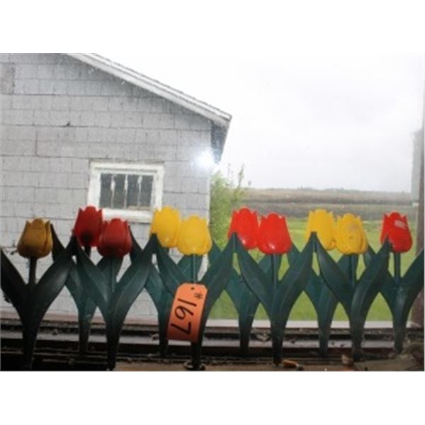 PLASTIC TULIPS