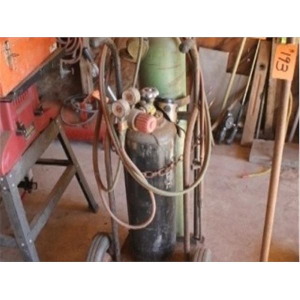 COMPLETE CUTTING TORCH SET (AS-IS)