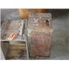 Image 1 : 2 WOOD BOXES
