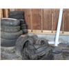 Image 1 : PILE OF MISC TIRES & RIMS