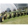 Image 2 : JOHN DEERE 3100 - 6 BOTTOM PLOW