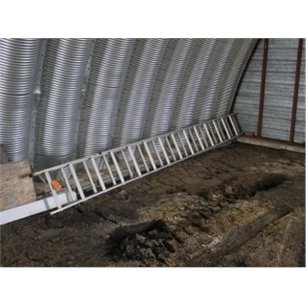 ALUMINUM EXTENSION LADDER