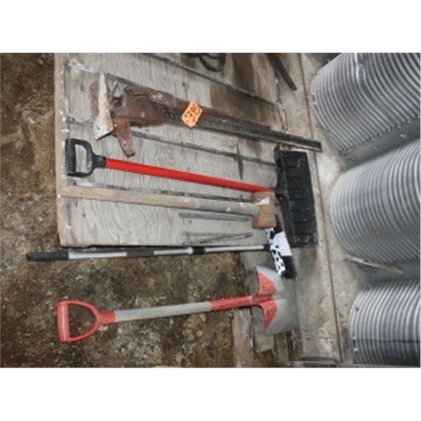 JACKALL, SLEDGE, SHOVELS, BROOM