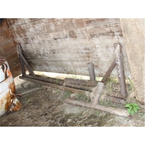 MISC STEEL PIPE STANDS