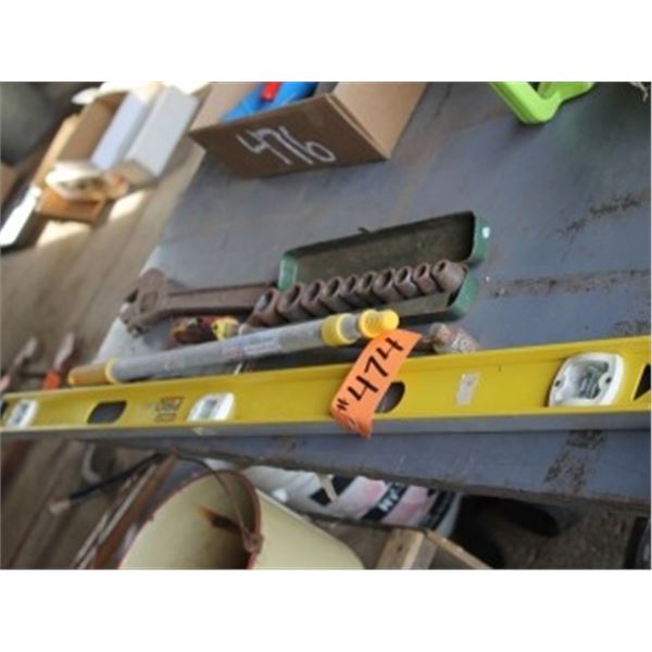 LEVEL, HANDLE IMPACT SOCKETS