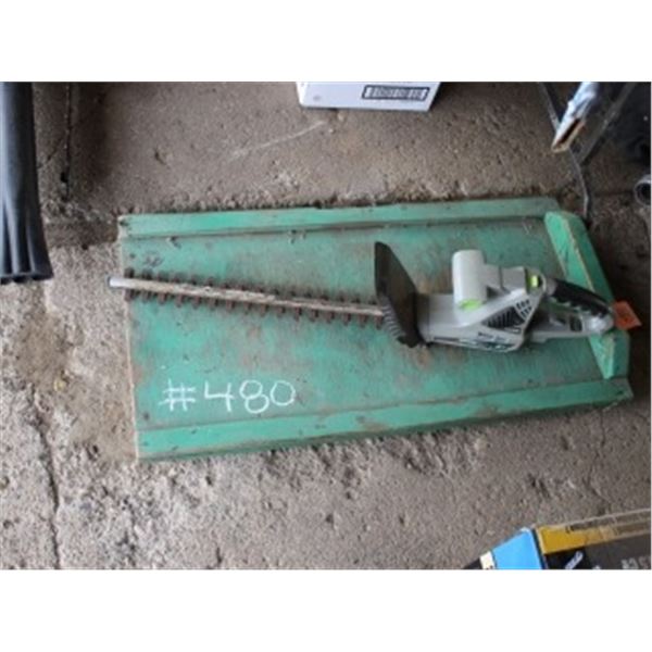 HEDGE TRIMMER, CREEPER