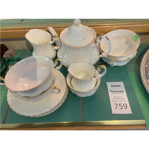 Royal Albert Val Dor Tea Set A
