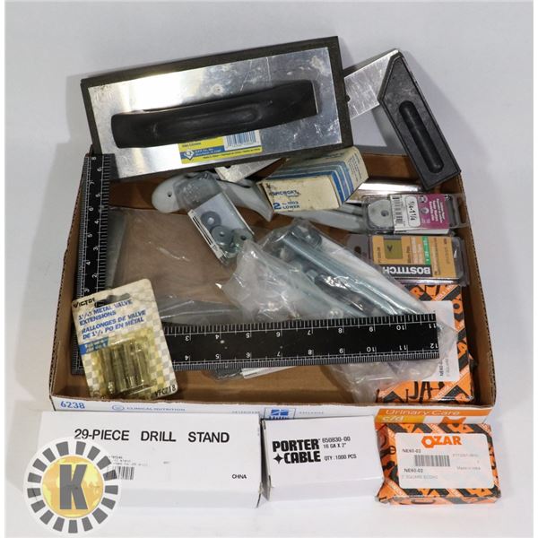 ESTATE FLAT OF ASSORTED TOOLS AND FASTENERS