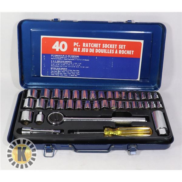 40PC RATCHET SOCKET SET