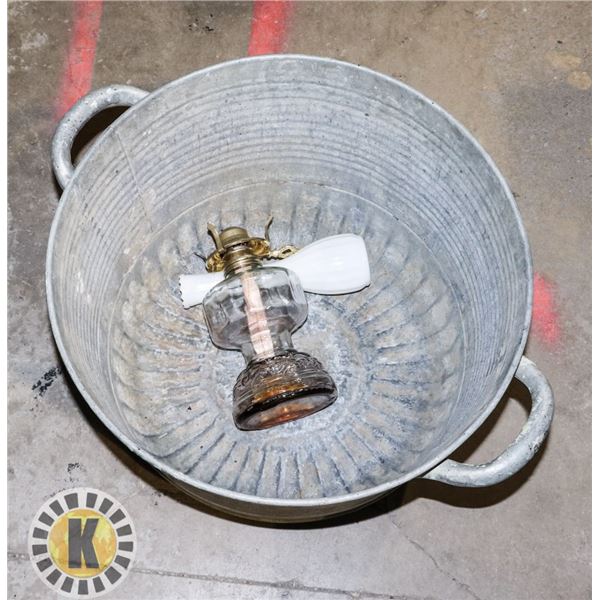 METAL BIN WITH VINTAGE LANTERN