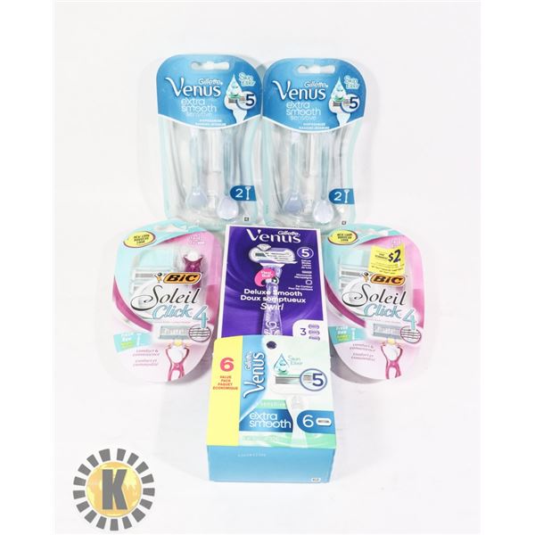 BAG OF ASSORTED RAZOR HEADS