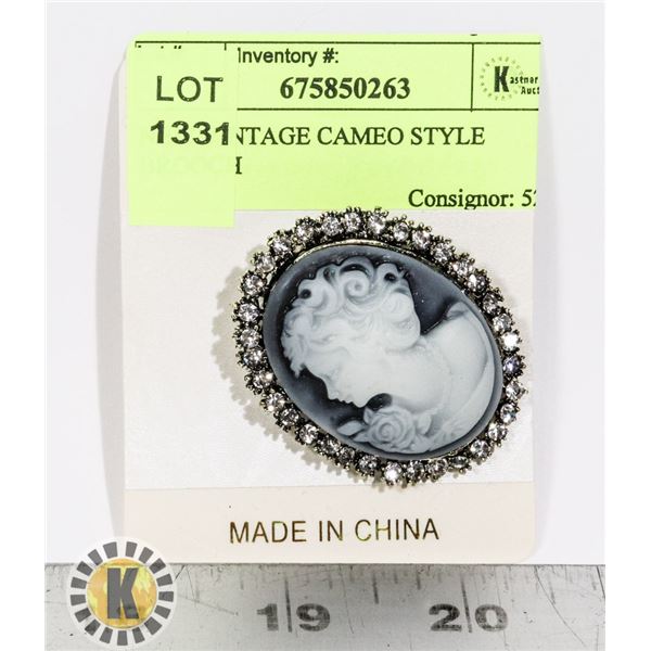NEW VINTAGE CAMEO STYLE BROOCH