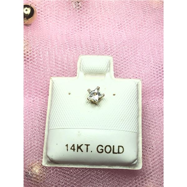 14K YELLOW GOLD CUBIC ZIRCONIA  NOSE PIN