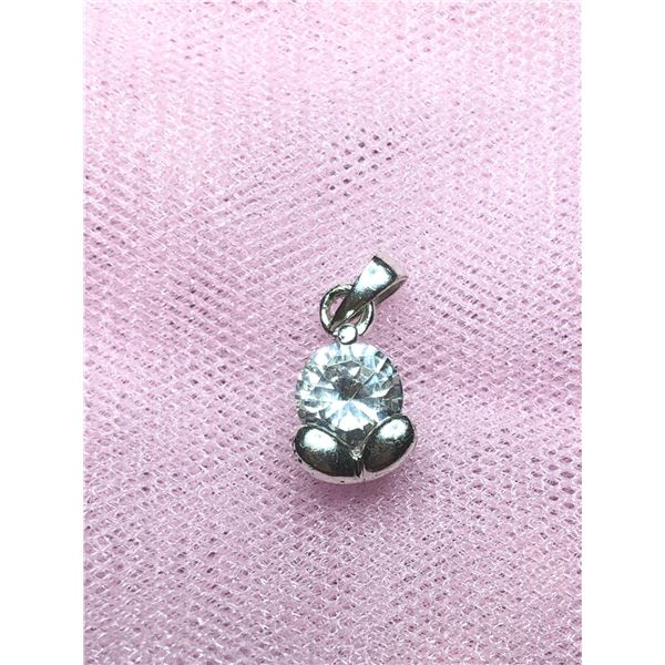 SILVER CUBIC ZIRCONIA PENDANT