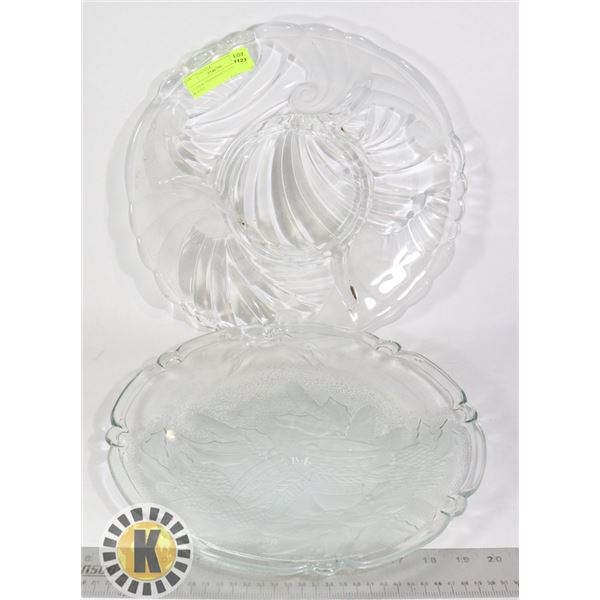 2 LARGE TRANSPARENT VINTAGE SERVING DISHES
