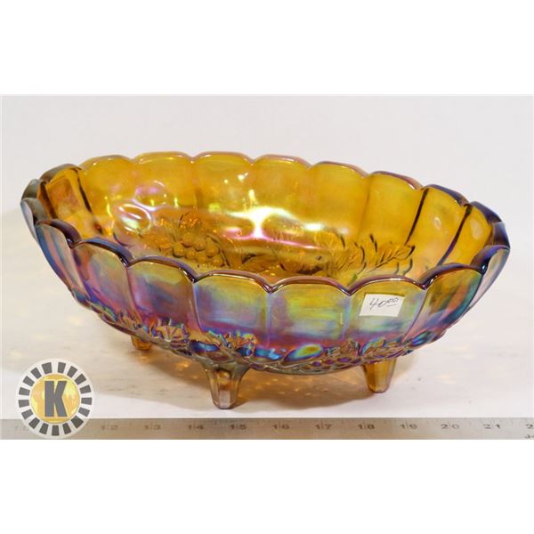1 LARGE CARNIVAL GLASS/BOWLS