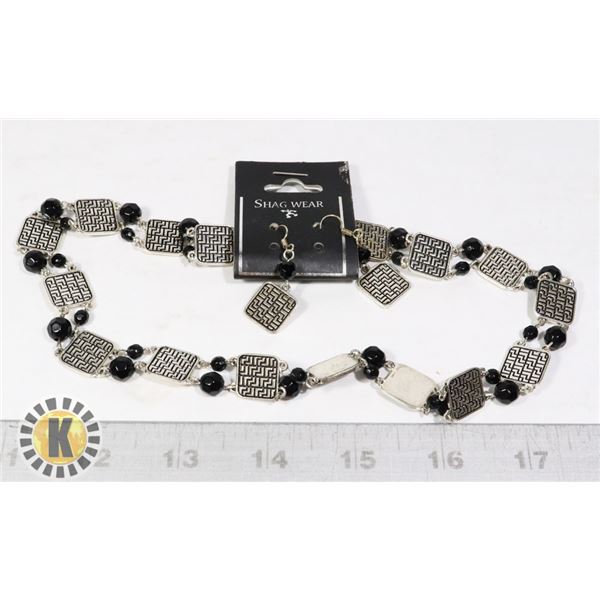 SHAGWEAR NECKLACE AND EARRING SET