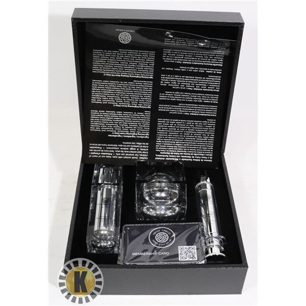 FOREVER FLAWLESS MSRP $795 DIAMOND INFUSED AGE