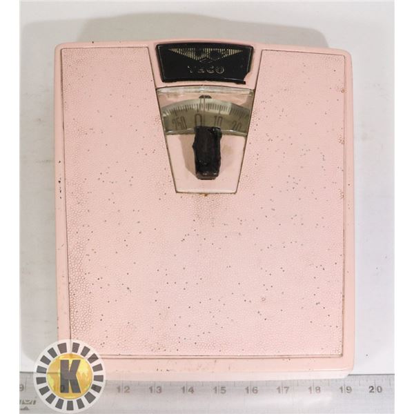 TECO BATHROOM/ WEIGHT SCALE
