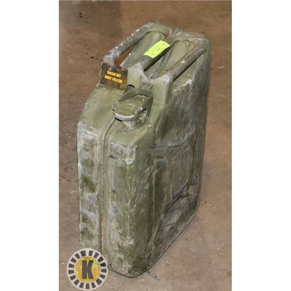 VINTAGE METAL GAS CAN