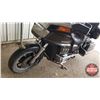 Image 26 : 1984 Honda Goldwing Aspencade (ODM Shows 184,186kms) (c/w: Leather Coat, Chaps, Helmets (2) & Servic