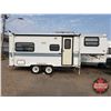 Image 2 : Lot 9239 : 1995 Sportsmaster 212F Fifth Wheel Holiday Trailer - Last Registered SASK .....