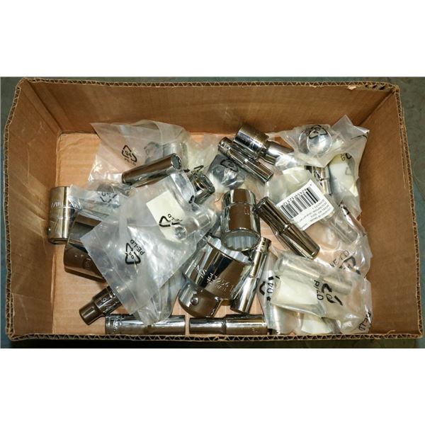 FLAT OF ASSORTED WILLIAMS SOCKETS