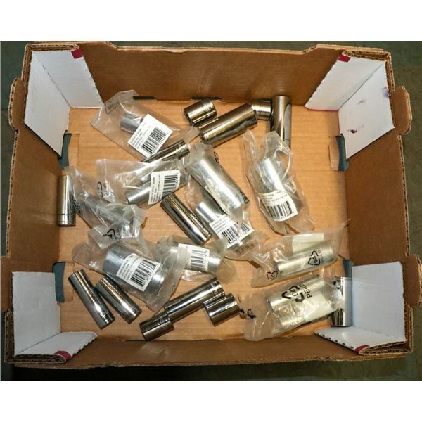FLAT OF ASSORTED WILLIAMS SOCKETS
