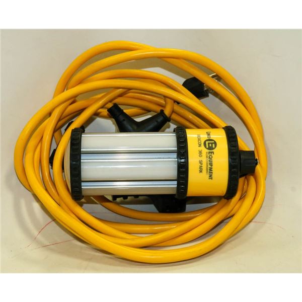 LIND BEACON 360 SPARK 15FT TRIPLE OUTLET