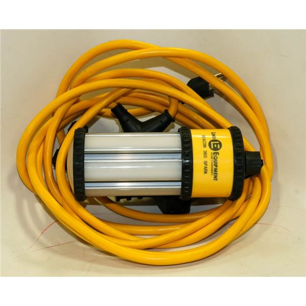 LIND BEACON 360 SPARK 15FT TRIPLE OUTLET