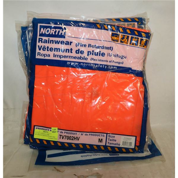 LOT OF 3 NORTH FLAME RETARDANT RAINSUITS SIZE MED