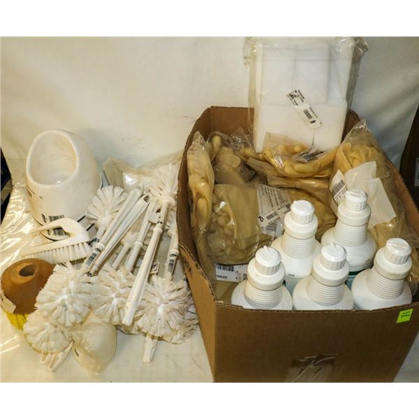 LOT OF BATHROOM CLEANER PRODUCTS & BRUSHES