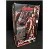 Image 2 : MARVEL AVENGERS AGE OF ULTRON 1/6 SCALE PRE-PAINTED MODEL KIT (IRON MAN MARK XLIII)