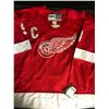 Image 3 : GORDIE HOWE SIGNED RED WINGS CCM VINTAGE JERSEY (GLOBAL AUTHENTICS COA)