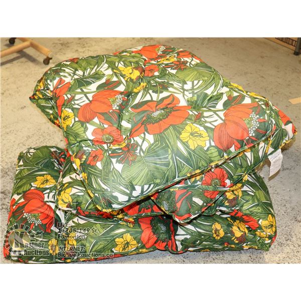 VINTAGE LOUNGE CUSHIONS