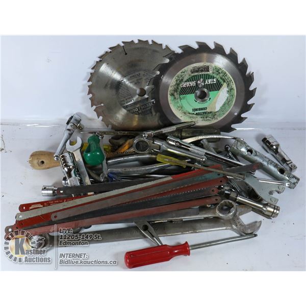 HUSKY 3 PIECE TOOL AND KNIFE SET