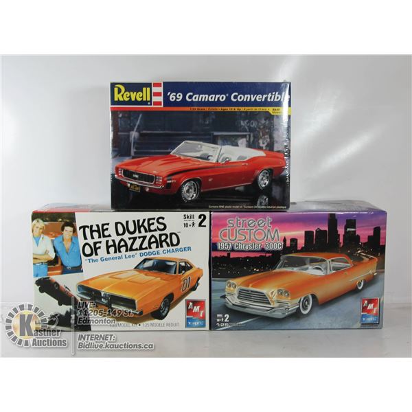 SET OF 2 AMT ERTL "THE DUKES